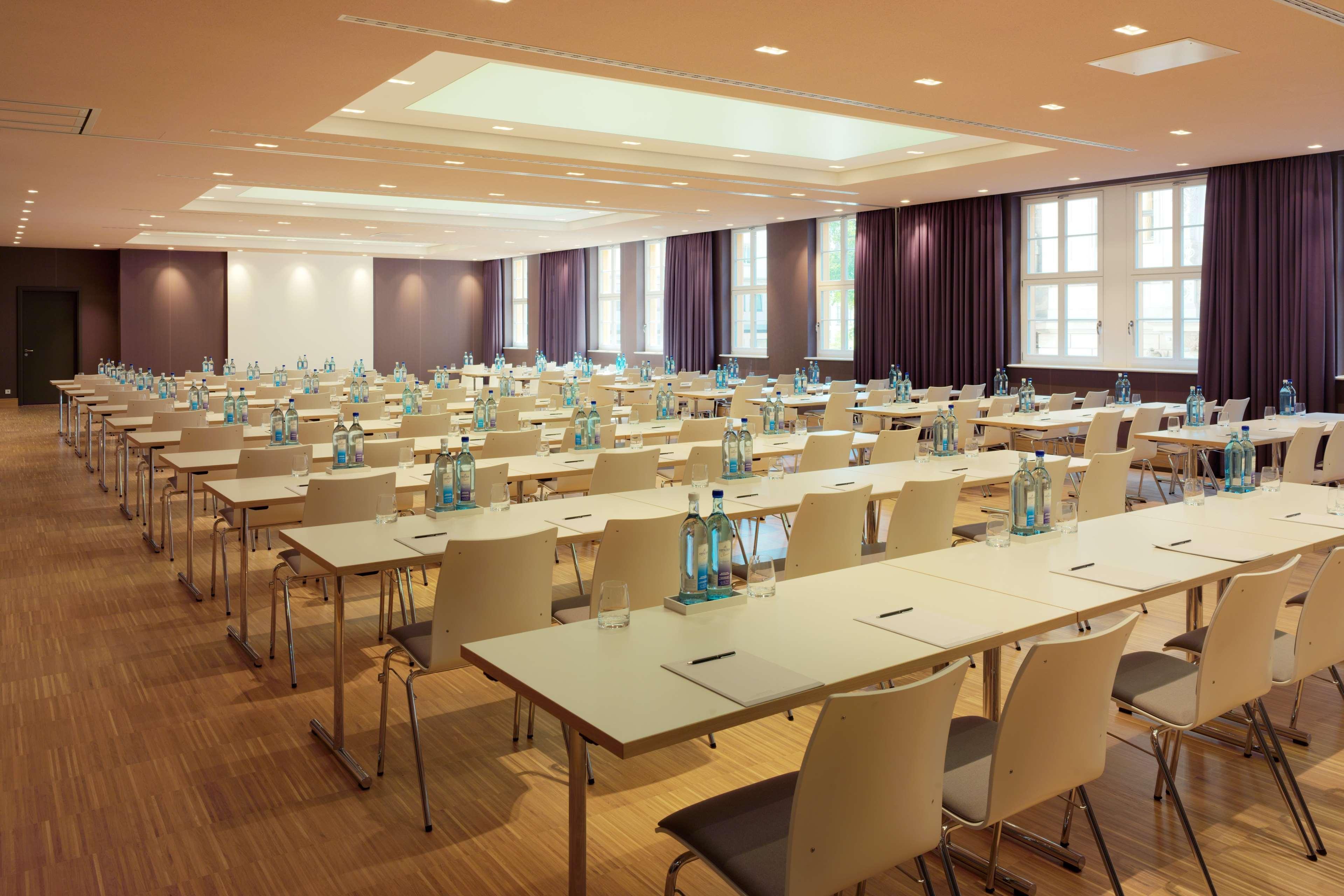 Hyperion Hotel Dresden Am Schloss Business photo Meeting room